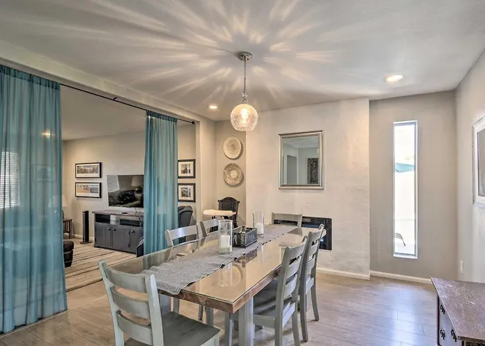 1 Mi To Dobson Ranch: Modern Escape W/ Gazebo! Mesa